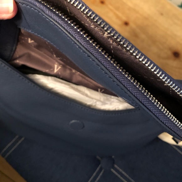 Vince Camuto Crossbody Bag - Picture 3 of 12